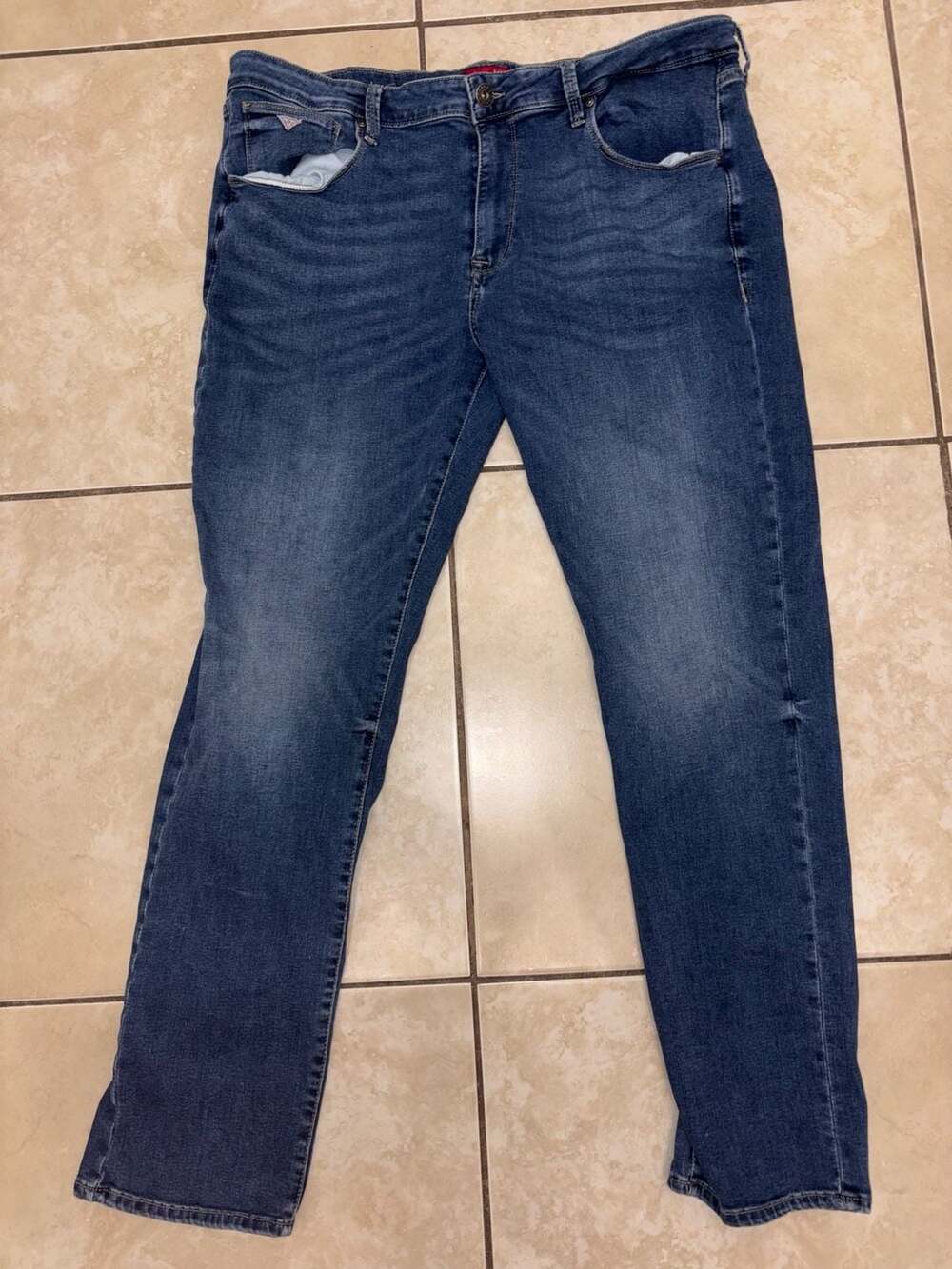 Guess Vermont Slim Jeans Size 38